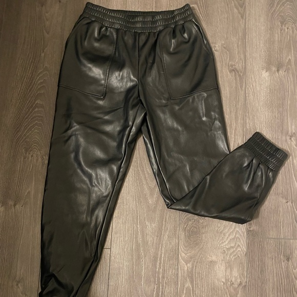 Black Polyester Baggy Pant - Picture 1 of 1